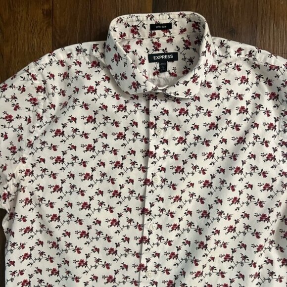 Express White and Red Floral Men's Shirt - Picture 3 of 7
